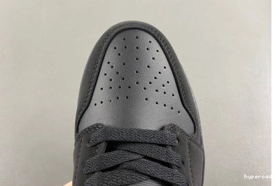 Hyperoad Jordan University 'Black Low Gold' Air 1 1029